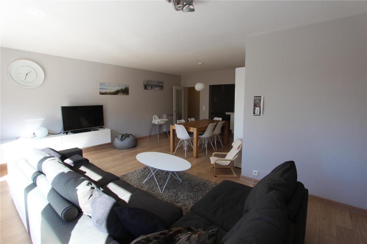 Appartement Nieuwpoort-Bad Met Garage Экстерьер фото